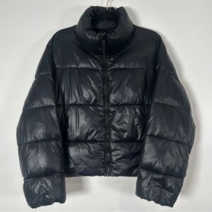 Old Navy Womens Medium Black Puffer Jackett